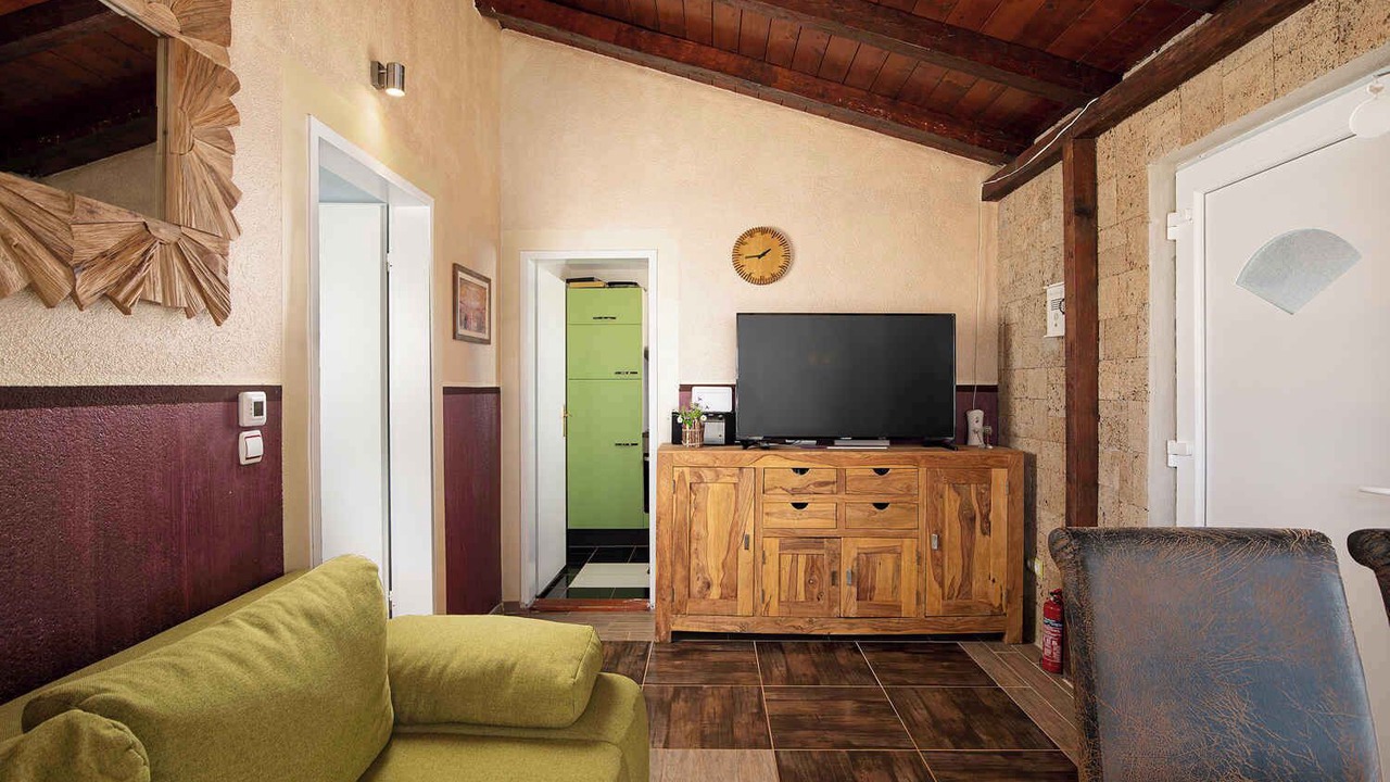 Photo of Livingroom in Gajana
