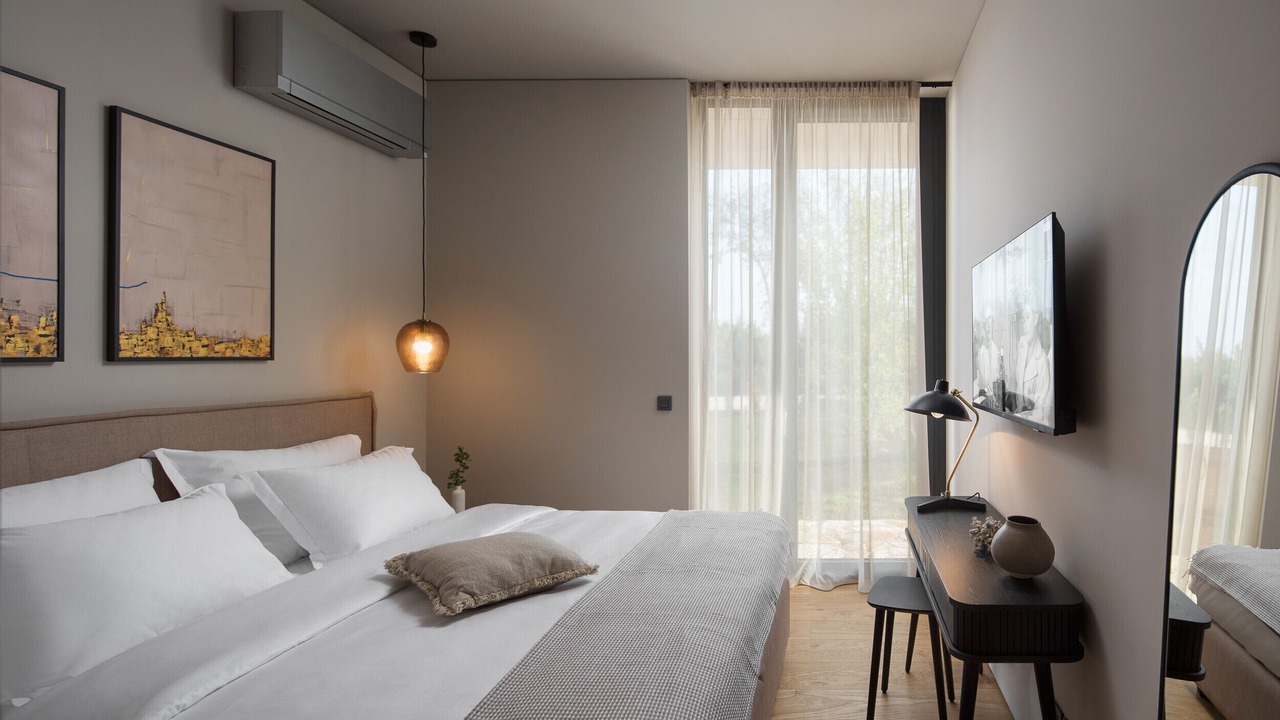 Photo of Bedroom in Gajana