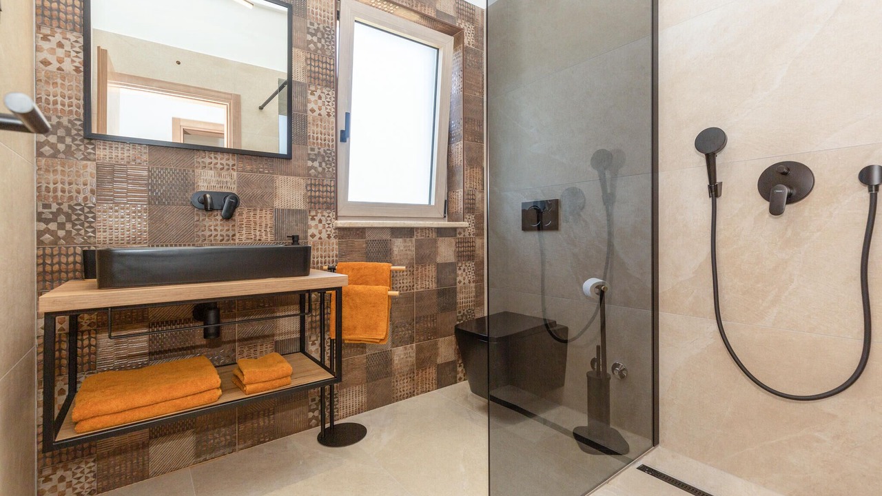 Photo of Bathroom in Santalezi