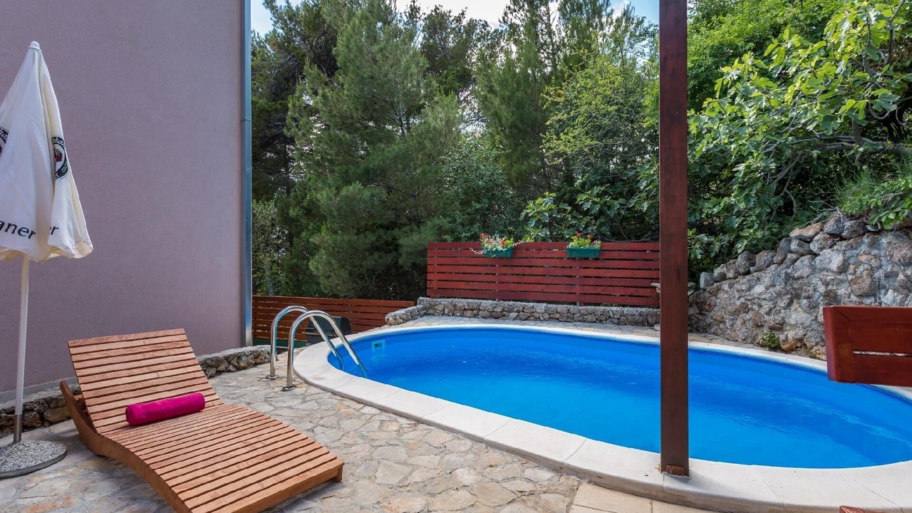 Photo of Outdoor in Medici