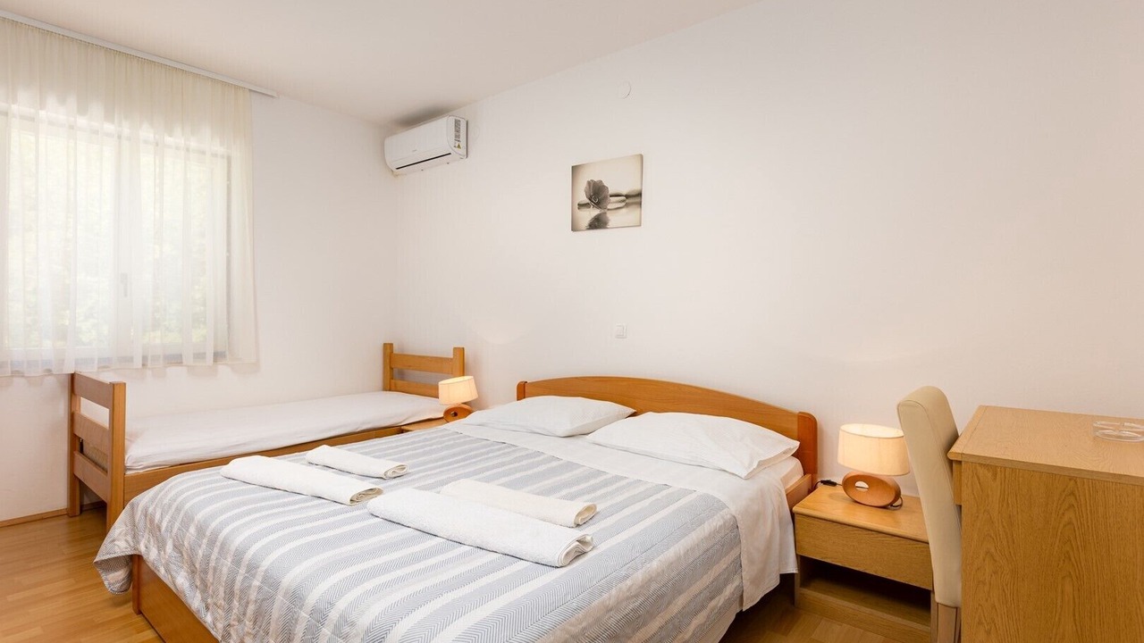 Photo of Bedroom in Porat