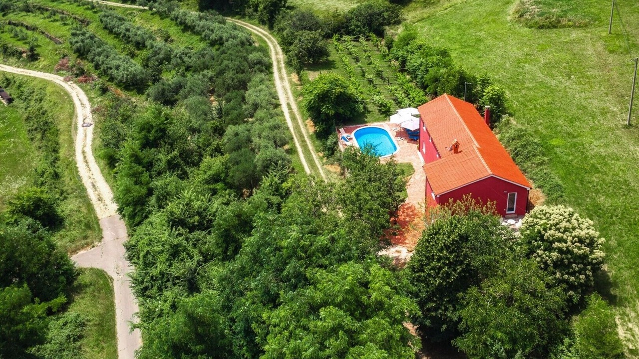 Photo of Outdoor in Oprtalj