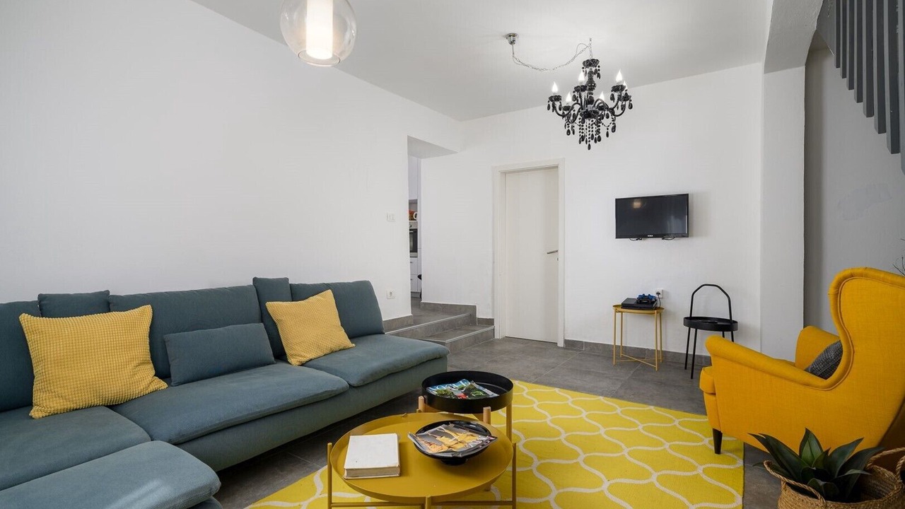 Photo of Livingroom in Oprtalj