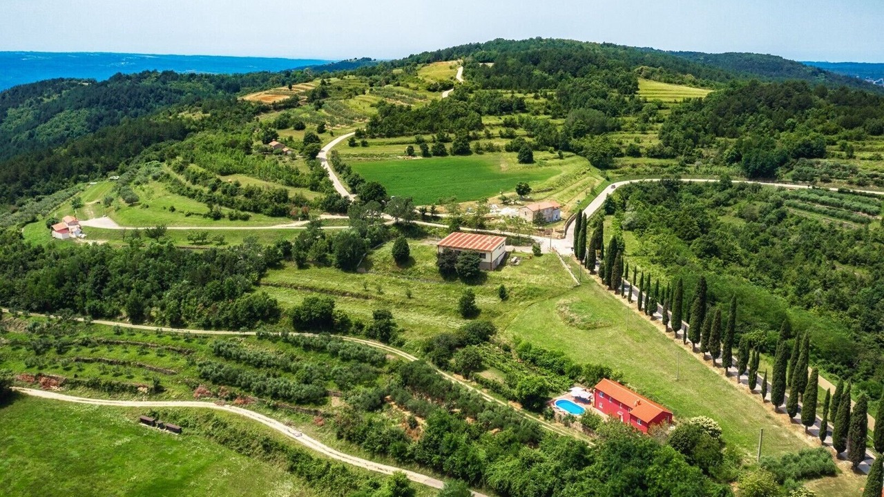 Photo of Outdoor in Oprtalj