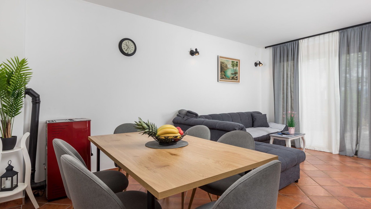Photo of Livingroom in Dobrinj