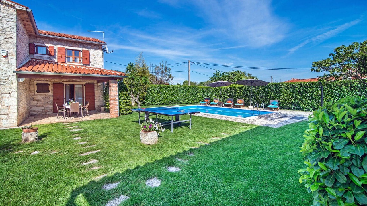 Photo of Outdoor in Divsici