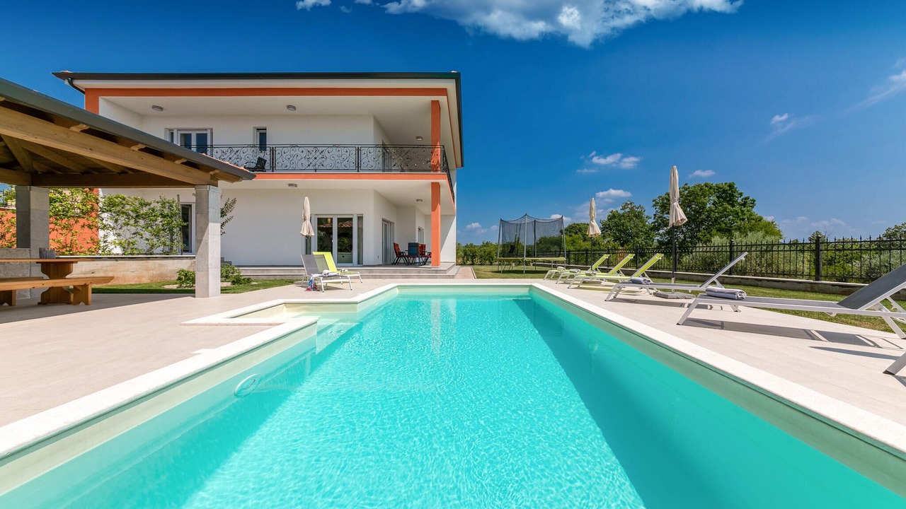 Photo of Outdoor in Kastel