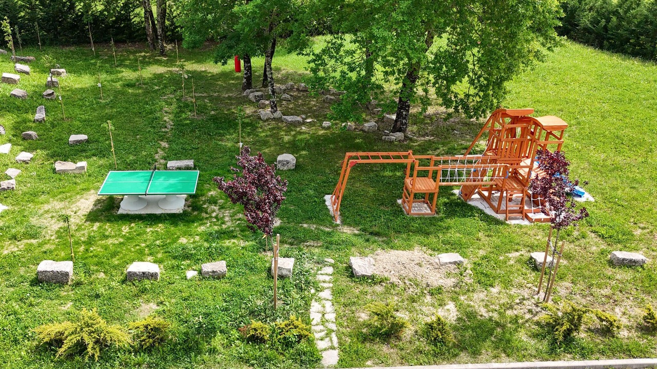 Photo of Others in Gradinje