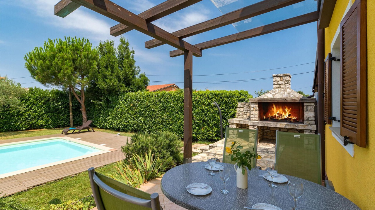 Photo of Outdoor in Kastel
