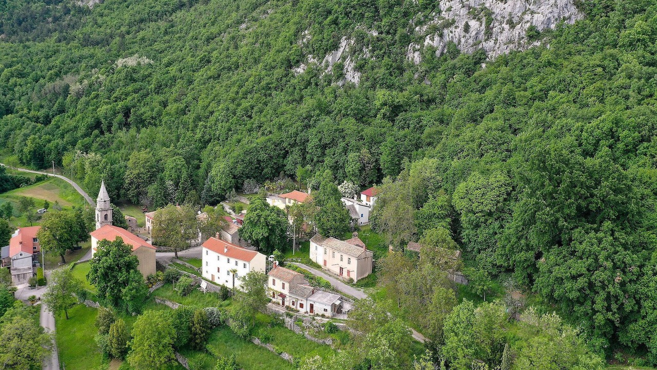 Photo of Others in Dolenja Vas