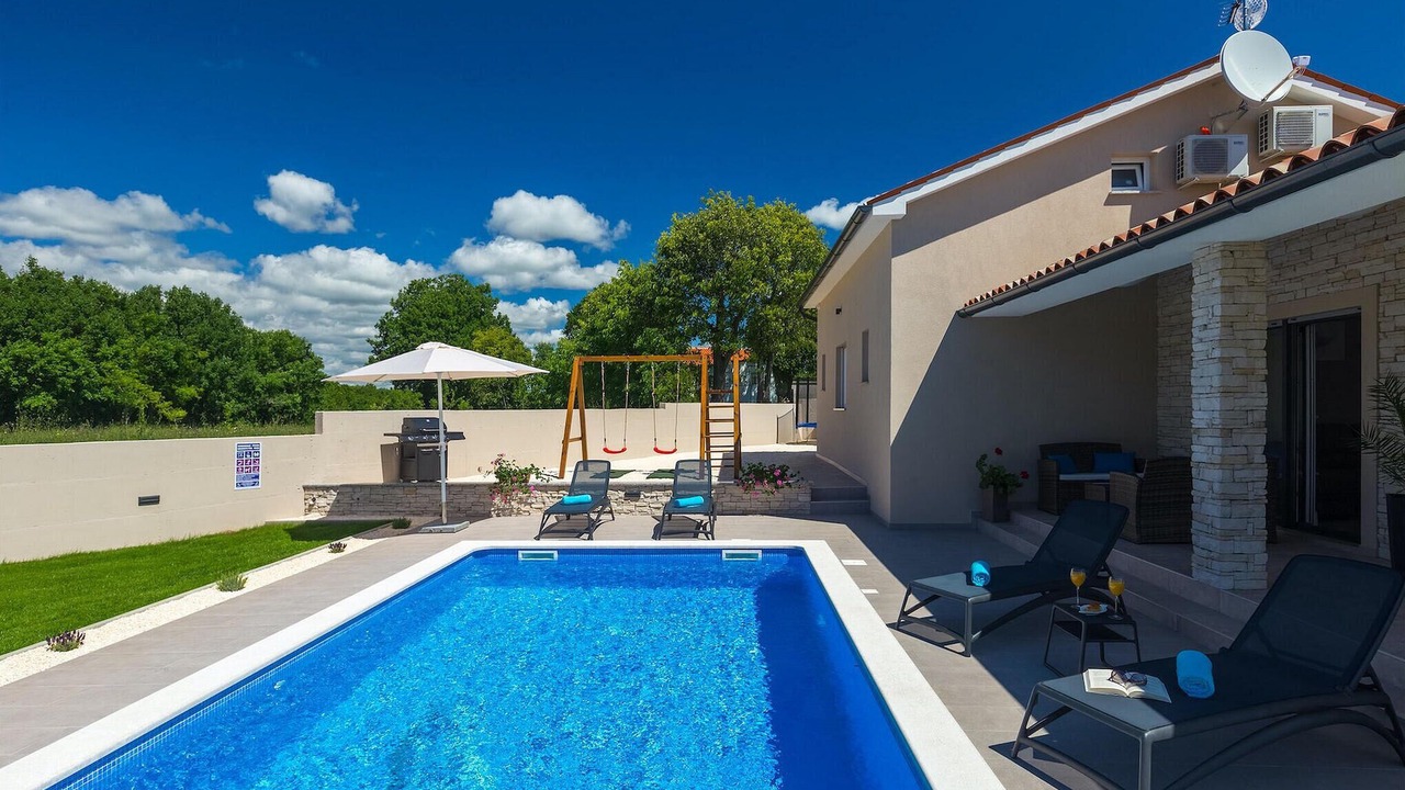 Photo of Outdoor in Belavici