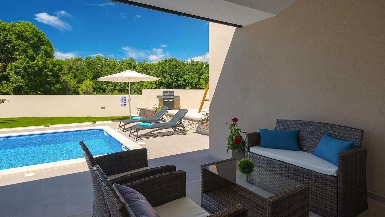 Photo of Outdoor in Belavici