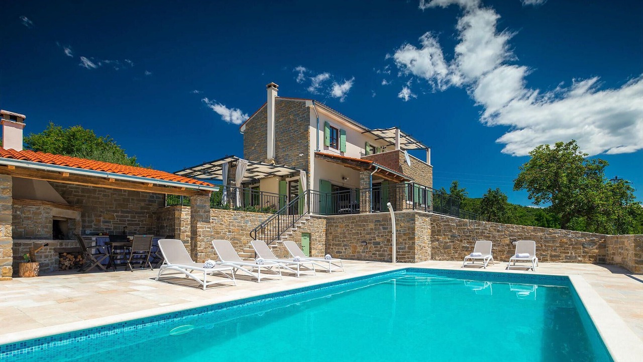 Photo of Outdoor in Bartolici