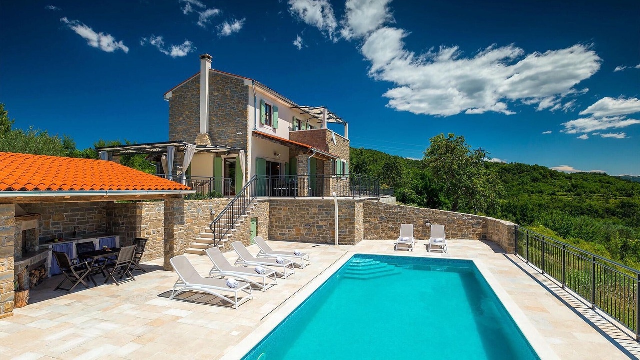 Photo of Outdoor in Bartolici