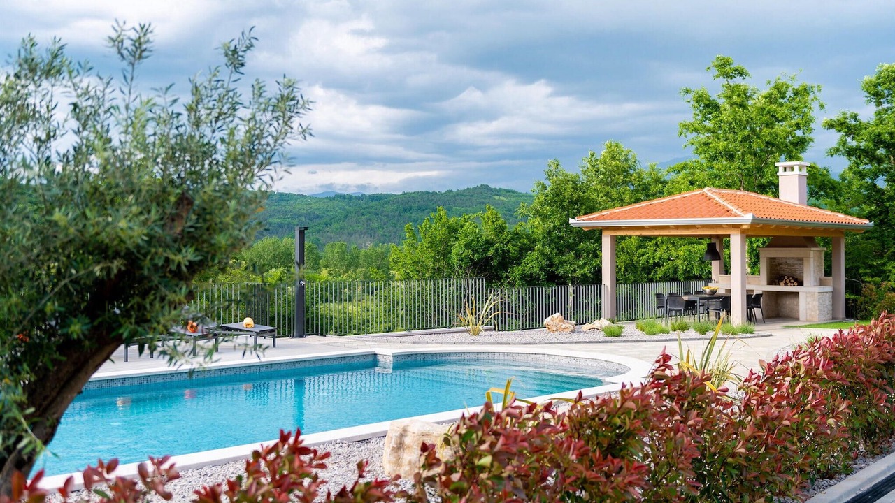 Photo of Outdoor in Pican