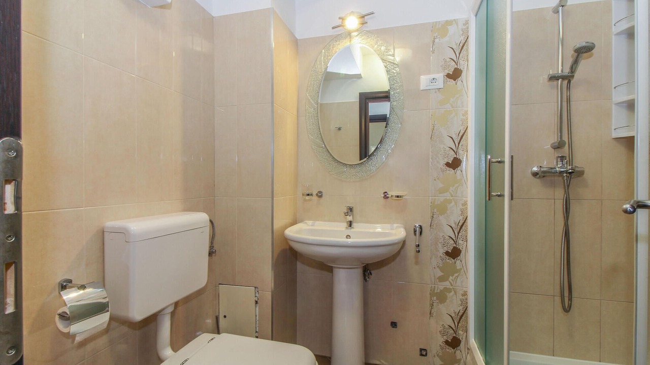 Photo of Bathroom in Gracisce