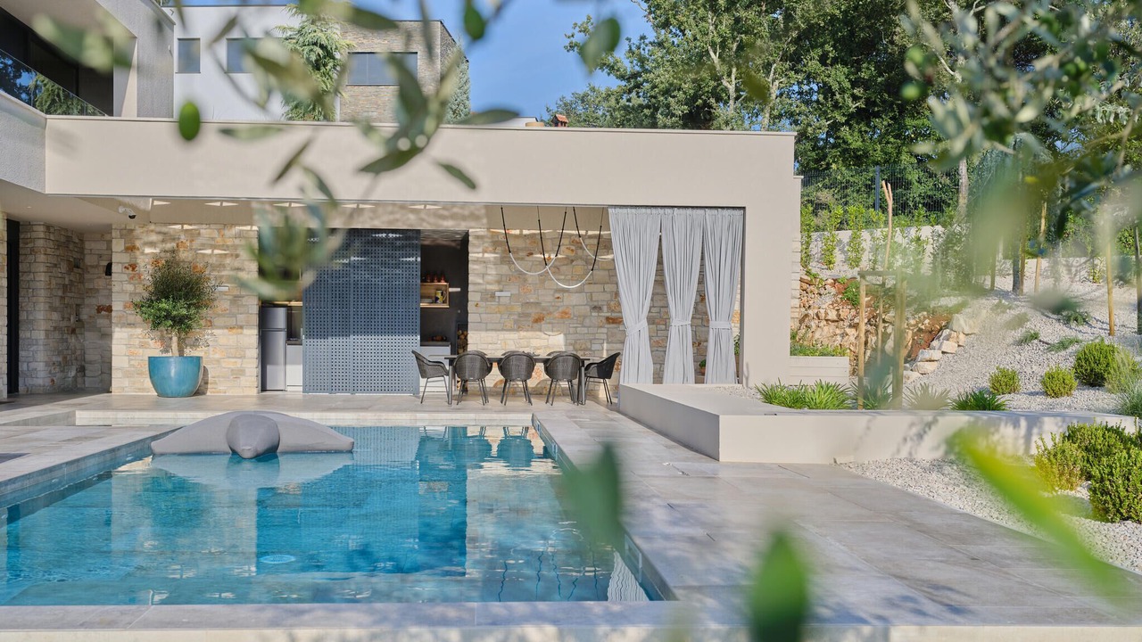 Photo of Outdoor in Kastel