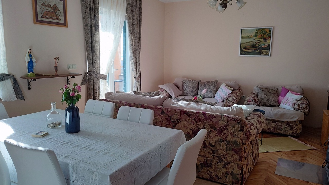 Photo of Livingroom in Rtina