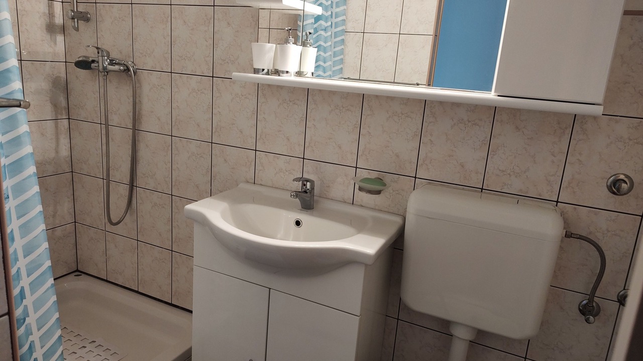 Photo of Bathroom in Rtina