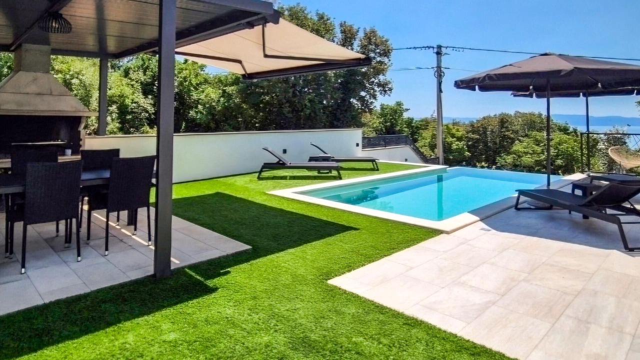 Photo of Outdoor in Rozmanici