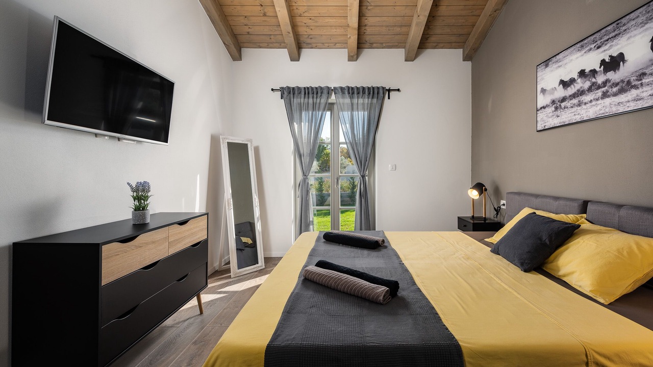 Photo of Bedroom in Mali Vareski