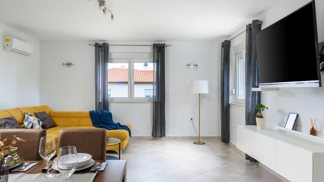 Photo of Livingroom in Becici