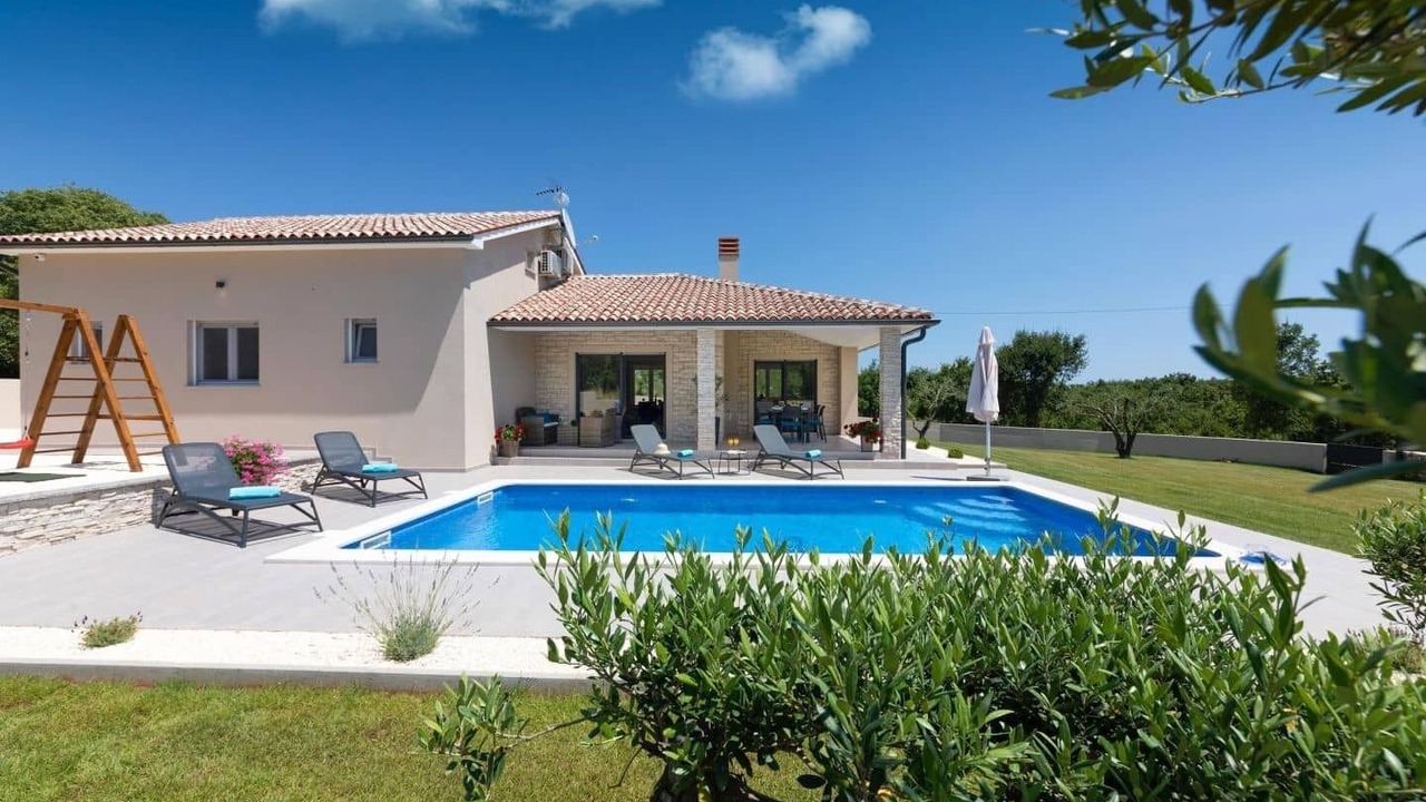Photo of Outdoor in Belavici