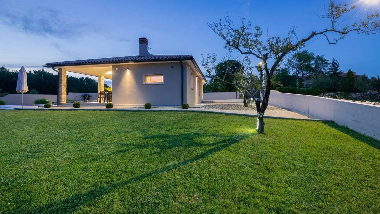 Photo of Outdoor in Belavici