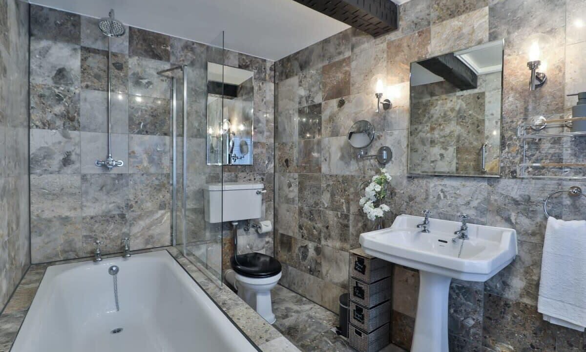 Photo of Bathroom in Tetbury