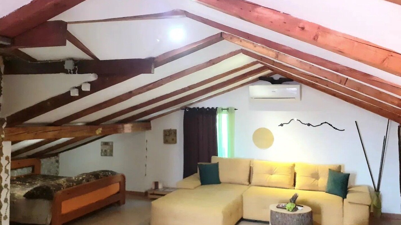 Photo of Livingroom in Vratarusa