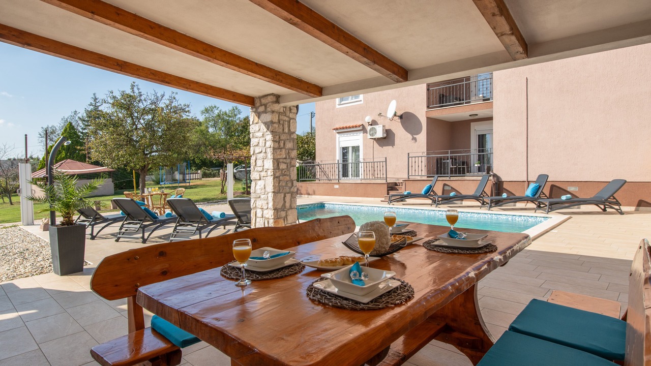 Photo of Outdoor in Belavici