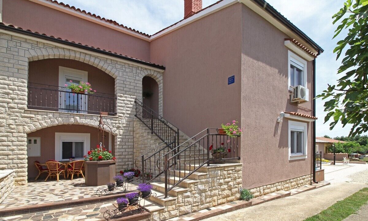 Photo of Outdoor in Belavici