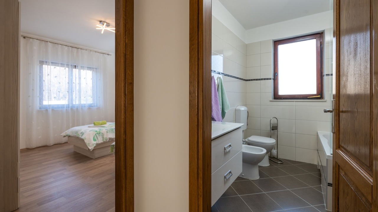 Photo of Bathroom in Vinez