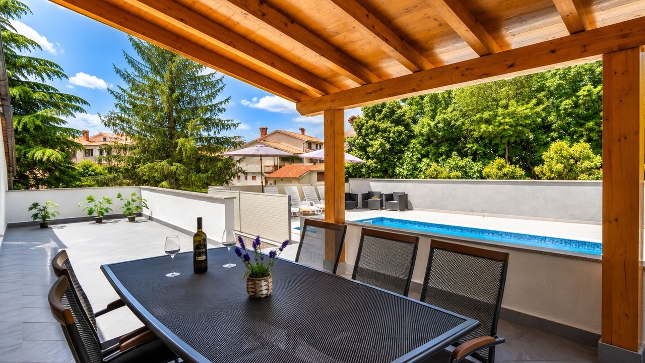 Photo of Outdoor in Vinez
