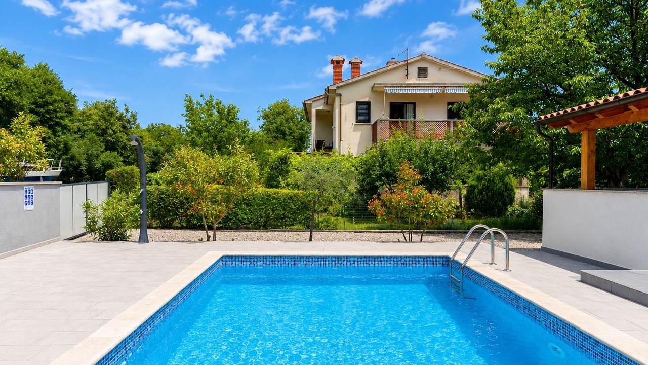Photo of Outdoor in Vinez