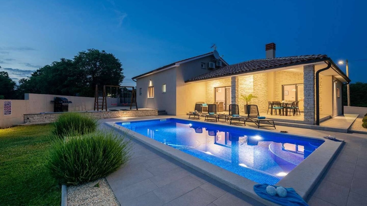 Photo of Outdoor in Belavici