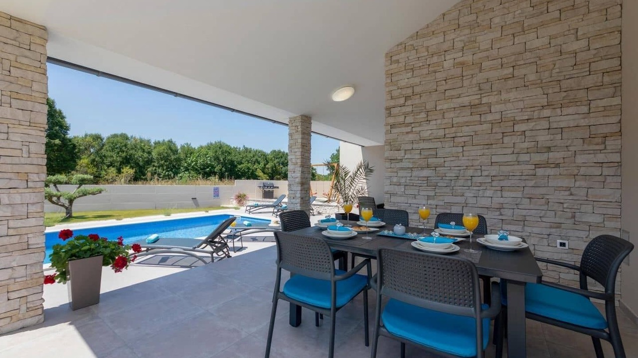 Photo of Outdoor in Belavici