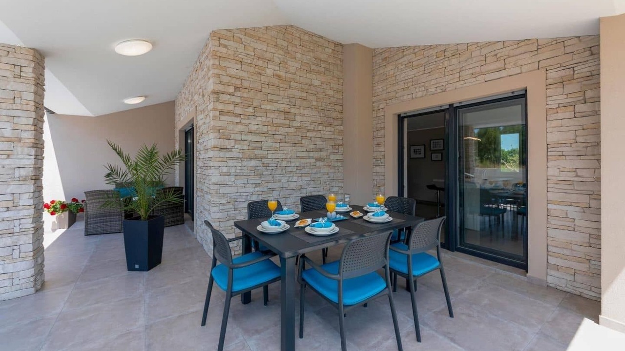 Photo of Outdoor in Belavici