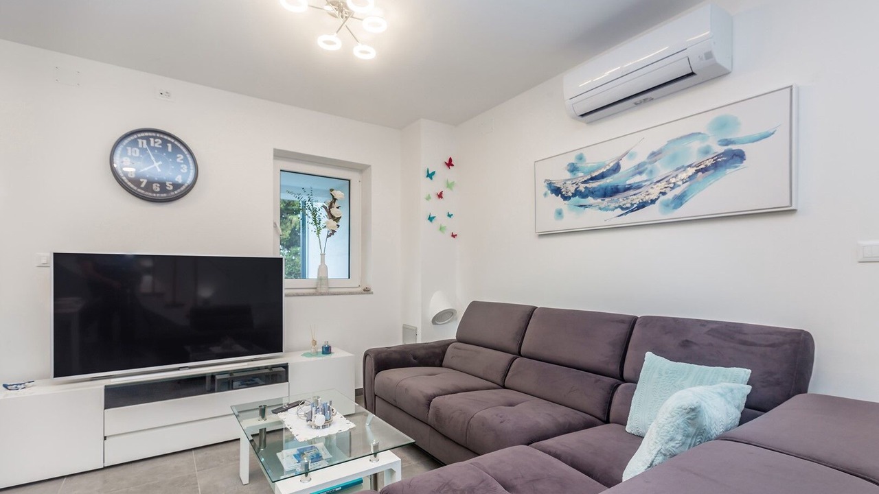 Photo of Livingroom in Nerezine