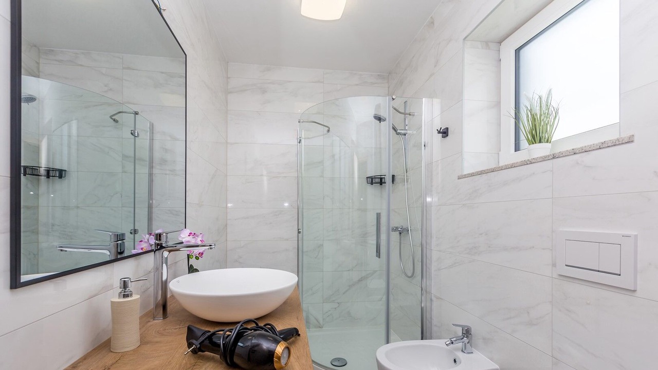 Photo of Bathroom in Nerezine