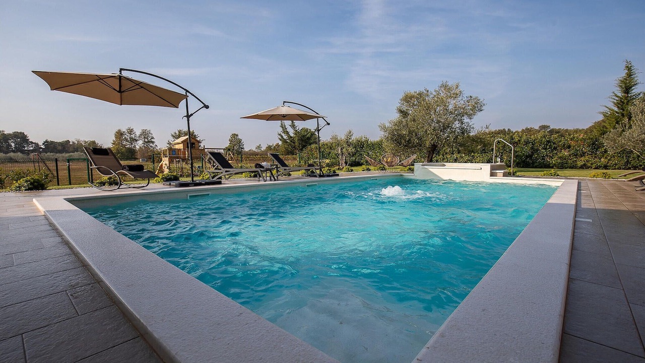 Photo of Outdoor in Loborika