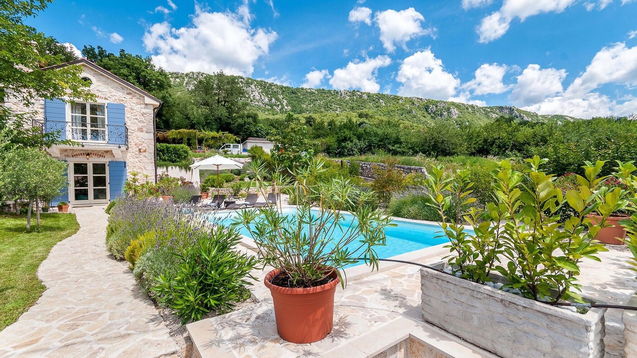 Photo of Outdoor in Bribir