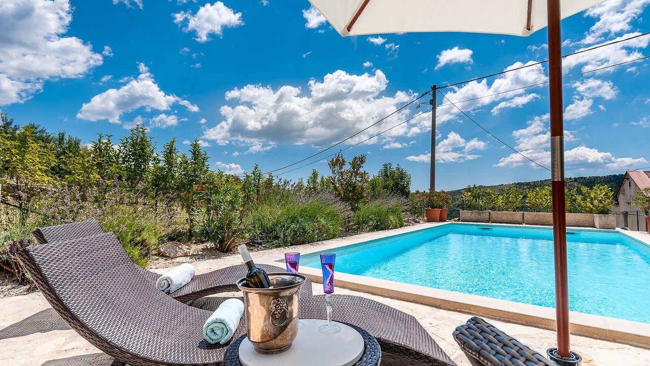 Photo of Outdoor in Bribir