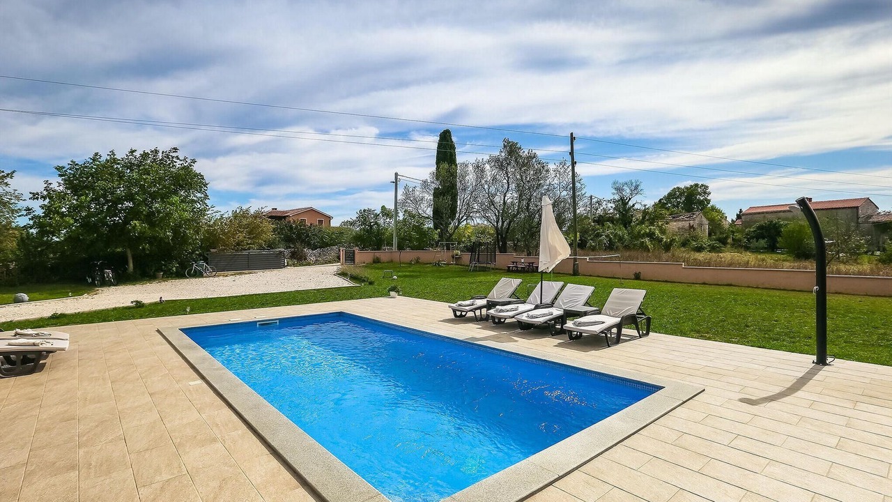 Photo of Outdoor in Filipana