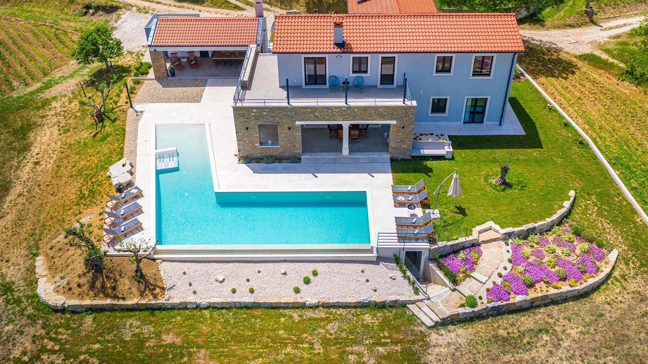 Photo of Outdoor in Kircija