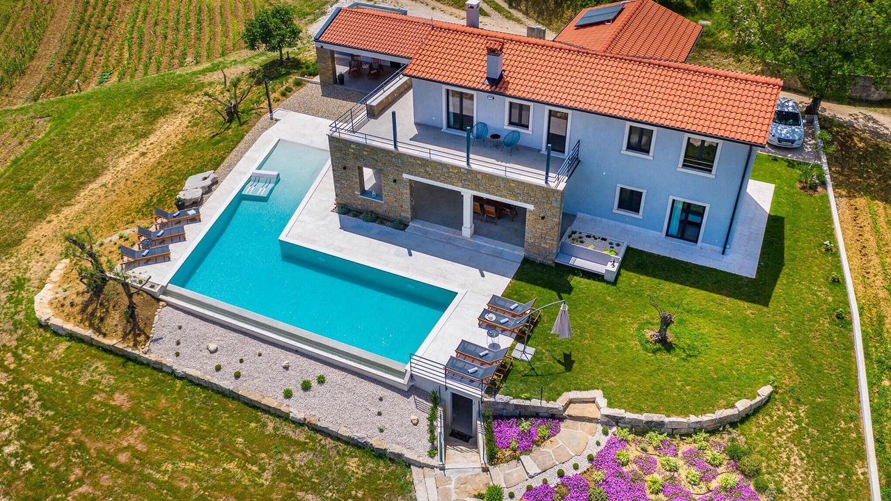Photo of Outdoor in Kircija