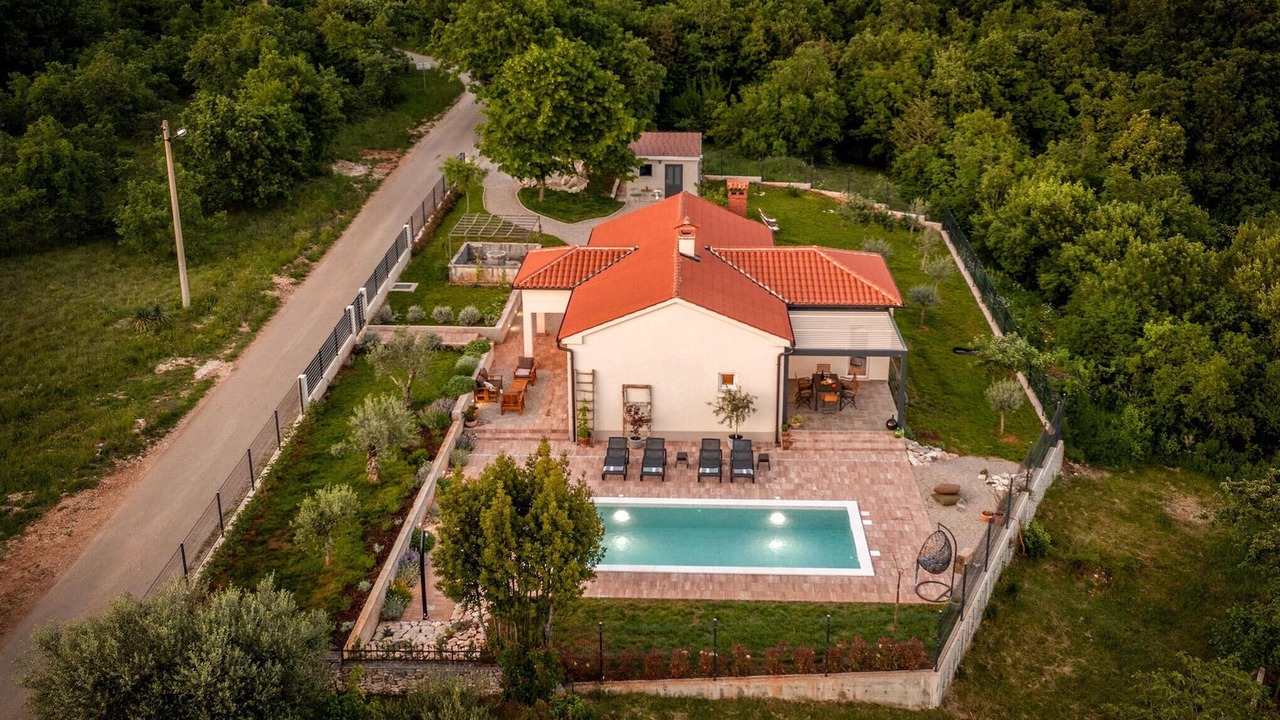 Photo of Outdoor in Snasici