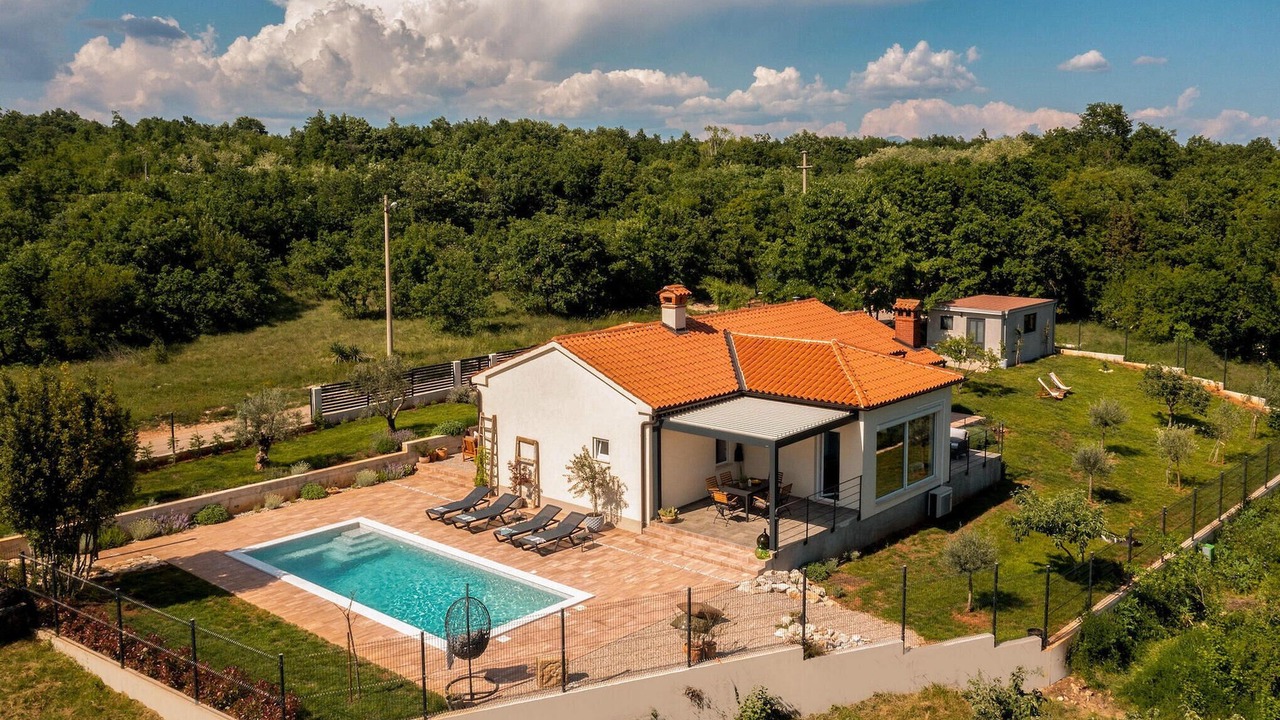 Photo of Outdoor in Snasici
