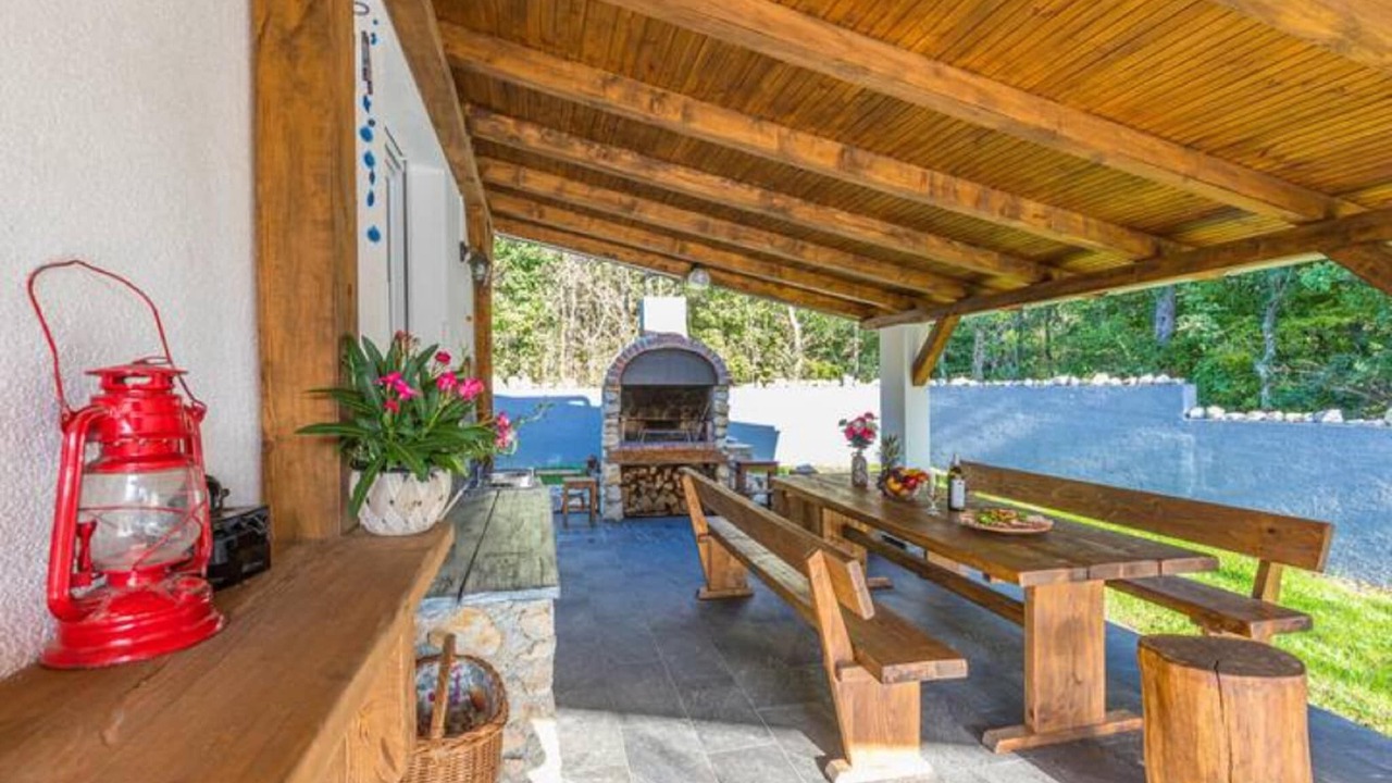 Photo of Patio Balcony in Grizane