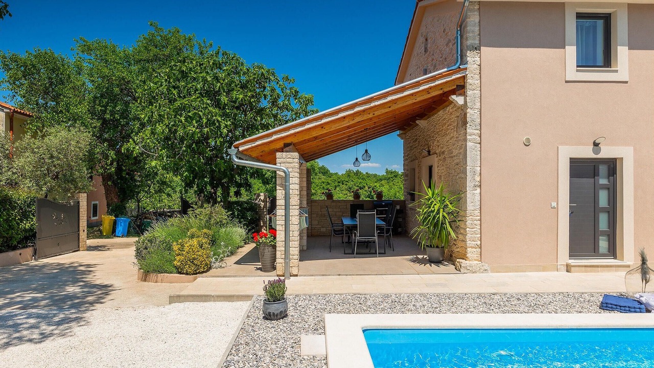 Photo of Outdoor in Pinezici